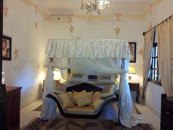 African Sun Resort Малинди Экстерьер фото